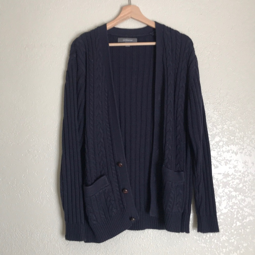 🎄(3 for $20) Warm and Cozy Navy cardigan
